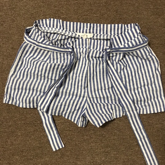 Mini short - Picture 6 of 8